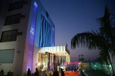 Wingston A Treehouse Hotel Goverdhan Radha Kund Екстер'єр фото